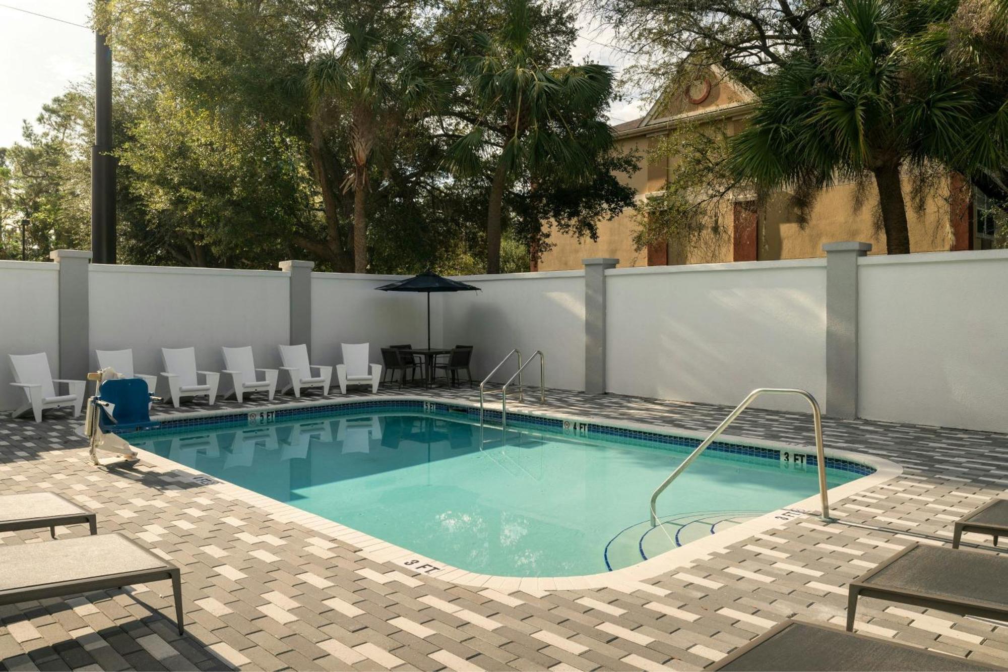 Courtyard By Marriott Gainesville Fl Exteriér fotografie